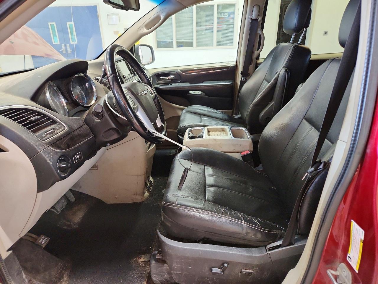 Chrysler Minivan Touring