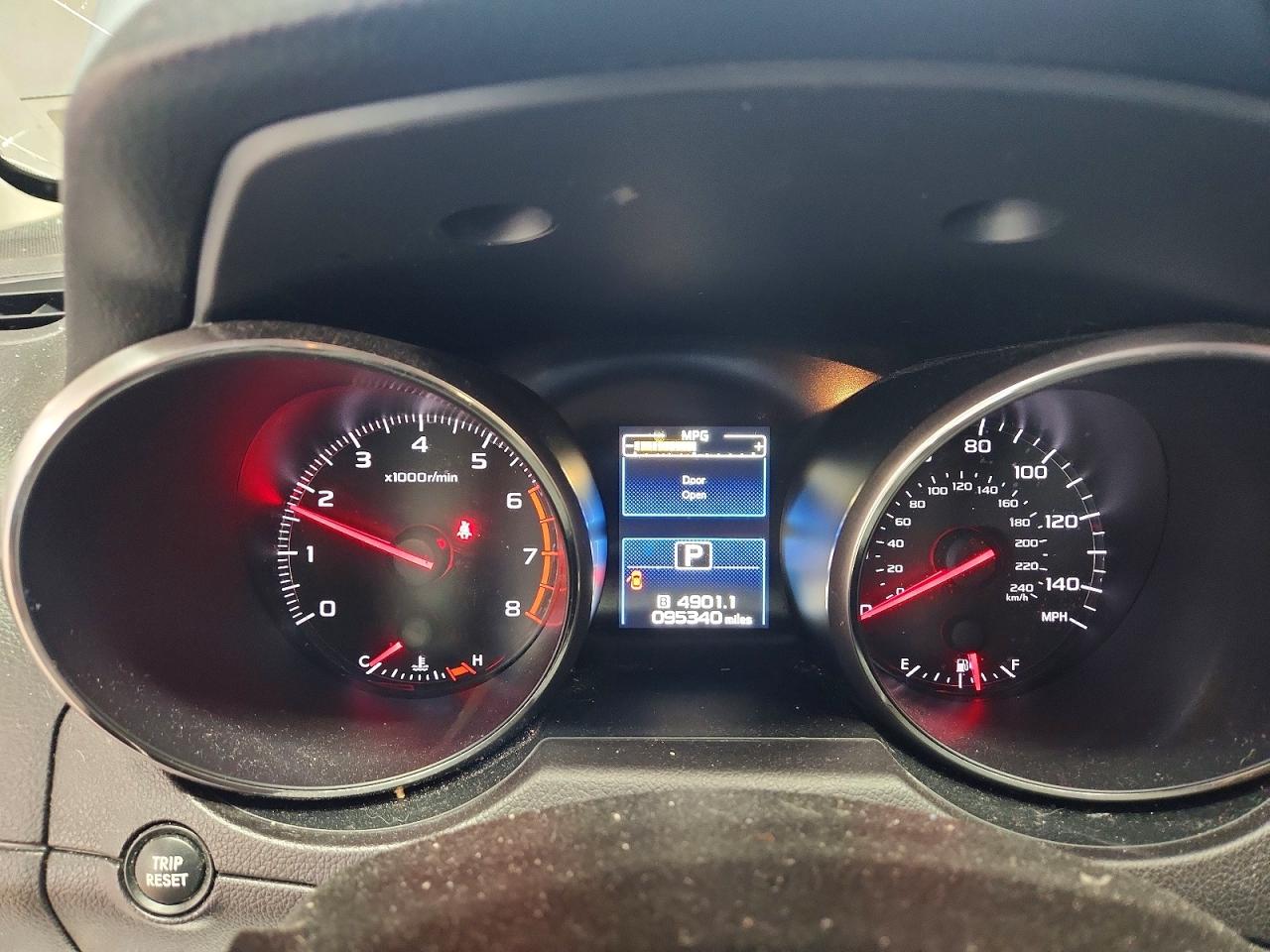 Subaru Legacy 2.5i