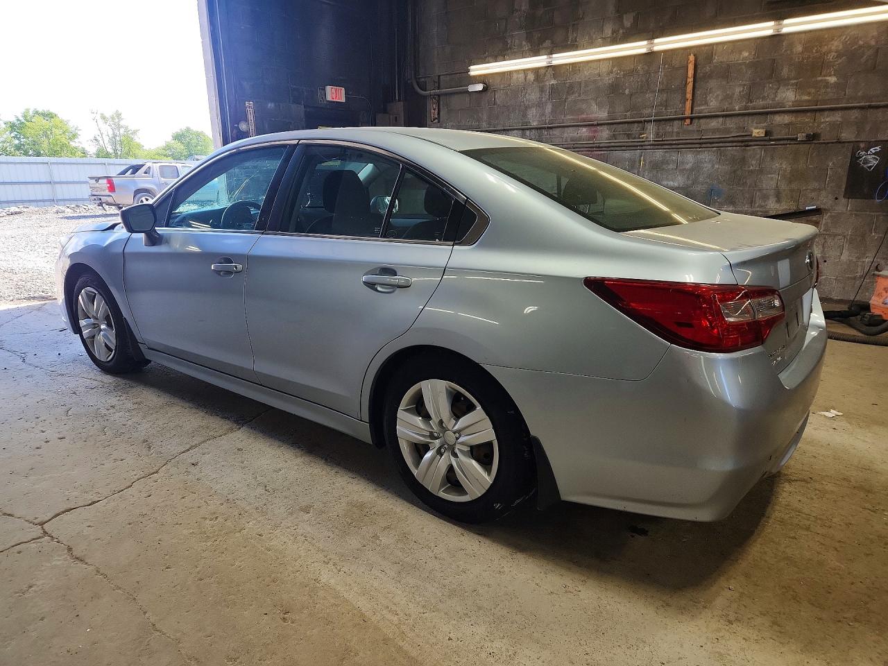Subaru Legacy 2.5i