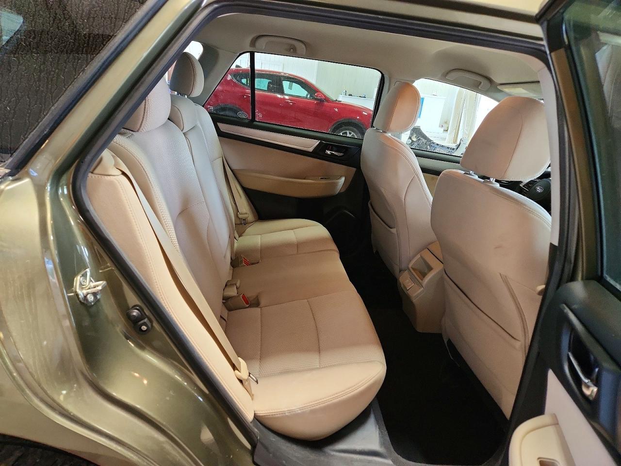 Subaru Outback 2.5i Premium