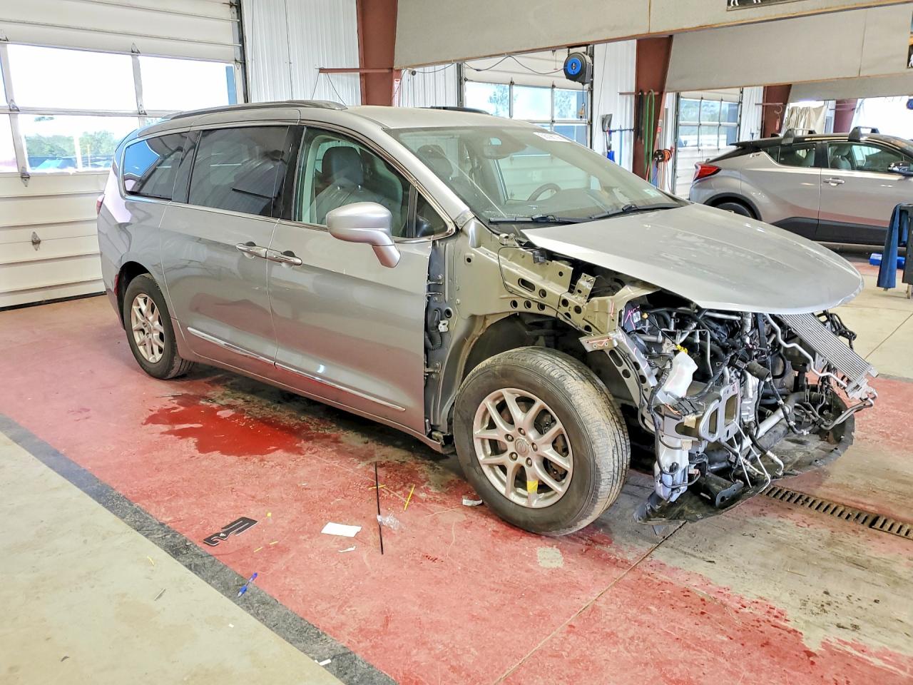 Chrysler Pacifica Touring L