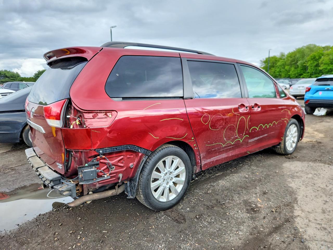 Toyota Sienna Limited 7-passenger