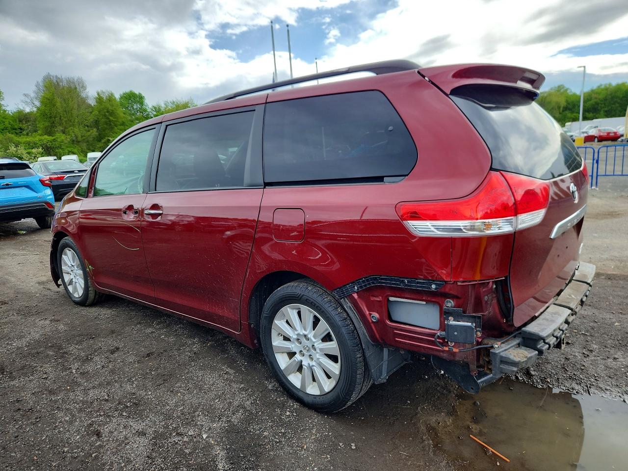 Toyota Sienna Limited 7-passenger