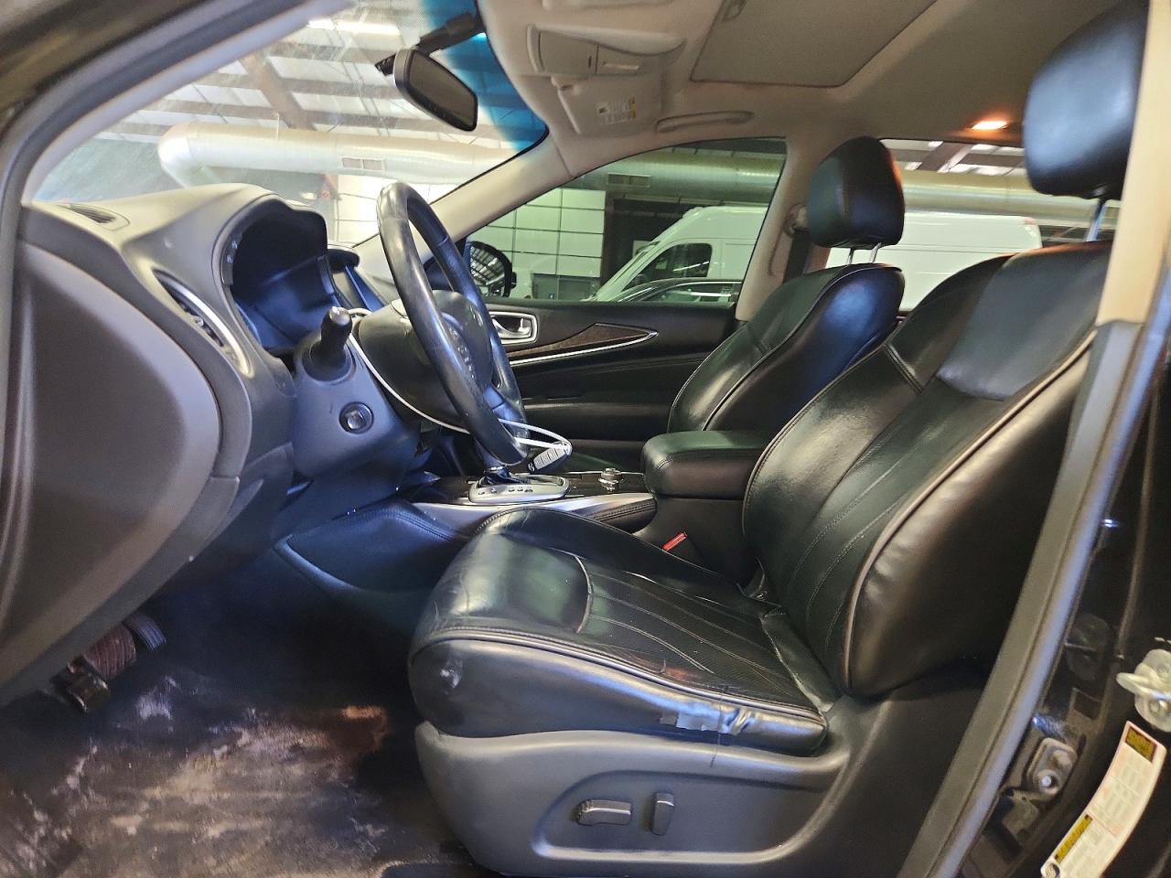 INFINITI Qx Base