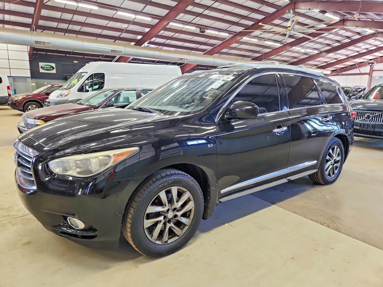 Salvage INFINITI Qx Image