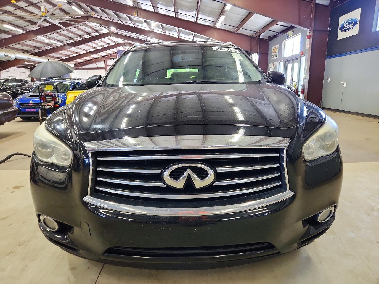 INFINITI Qx Base