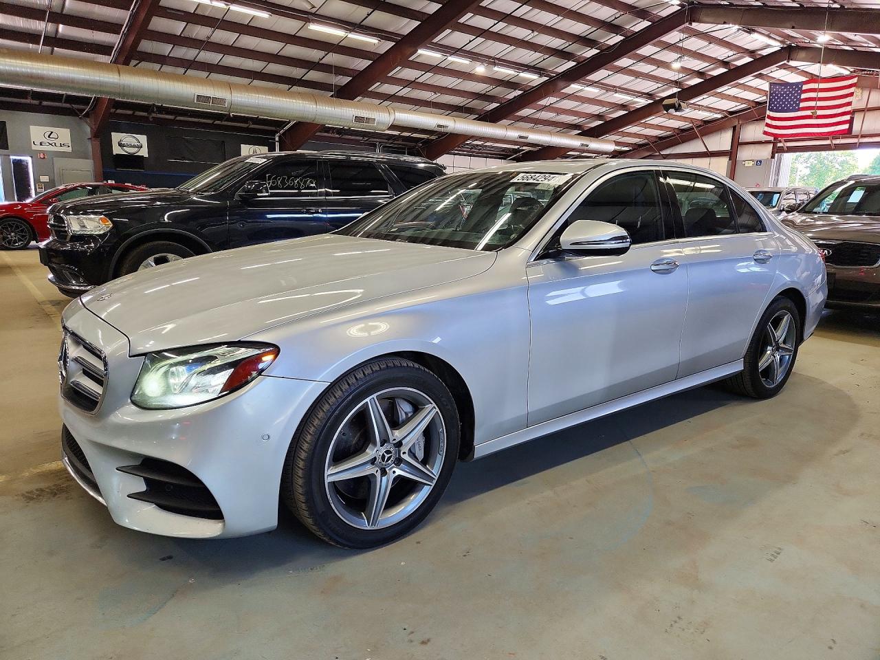 Salvage Mercedes-Benz E-Class Image