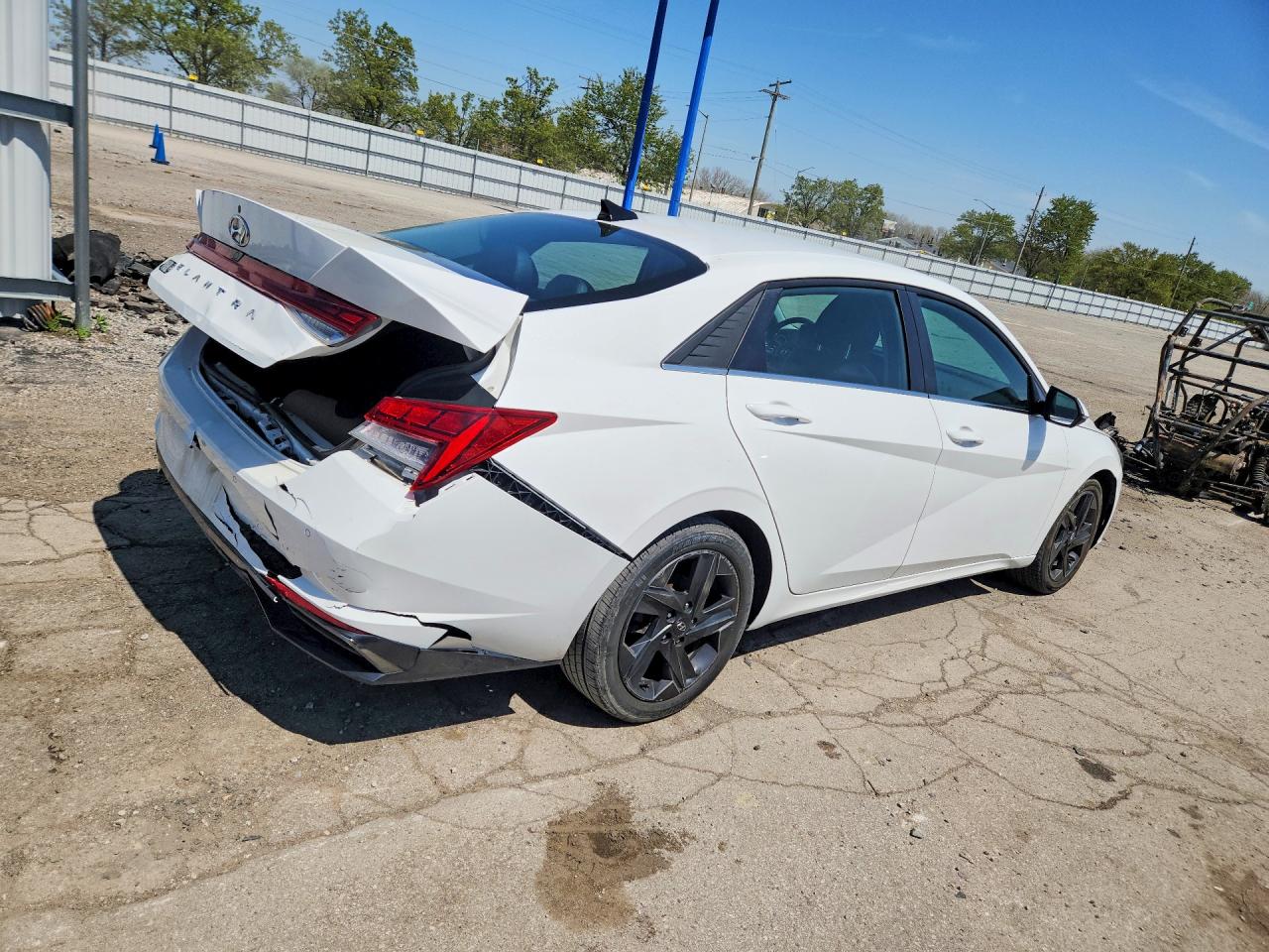 Hyundai ELANTRA Limited