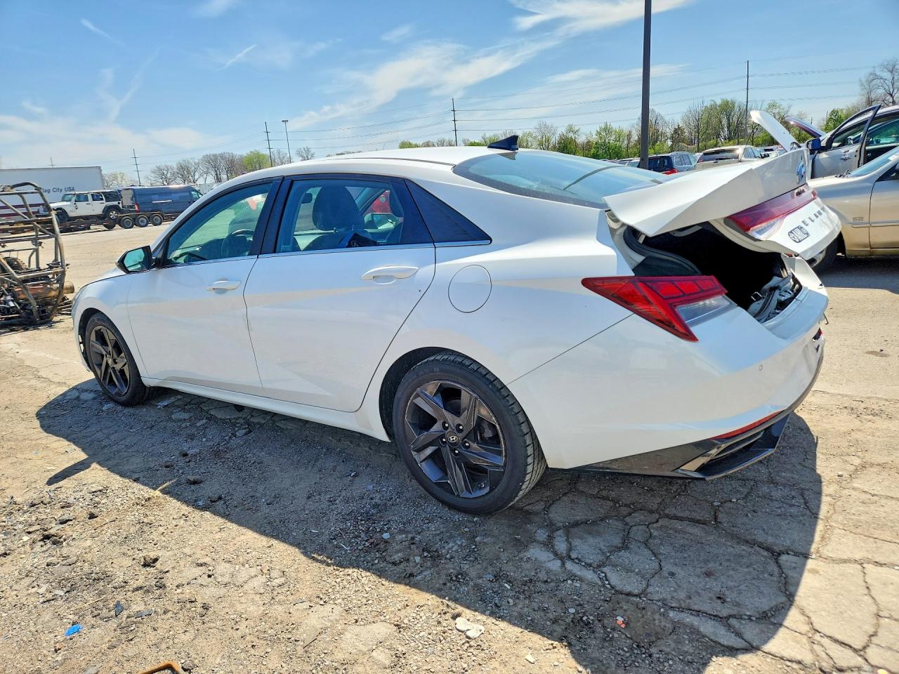 Hyundai ELANTRA Limited