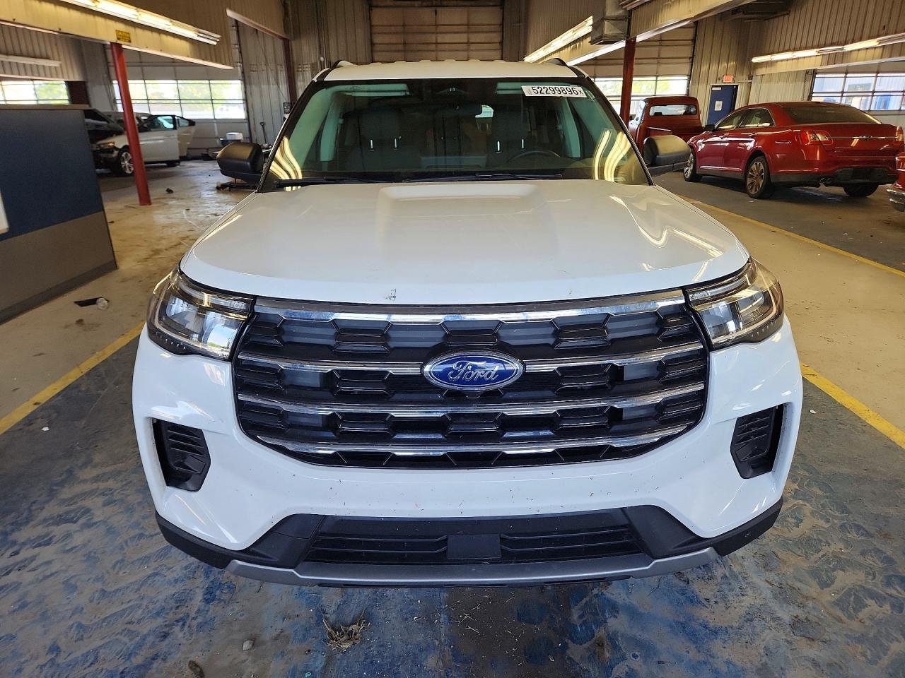 Ford Explorer Active