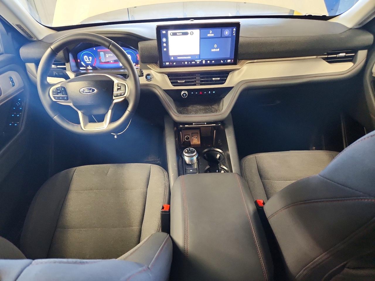 Ford Explorer Active