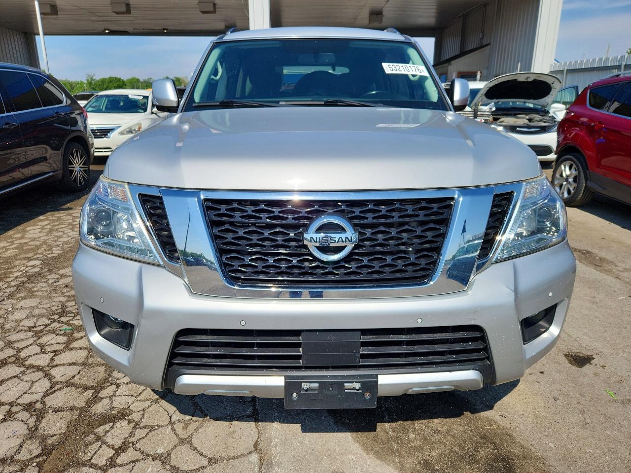 Nissan Armada Sv