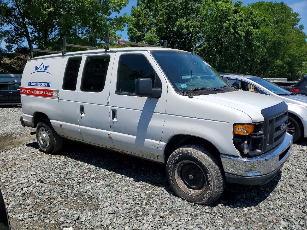 Ford Econoline E250 Van