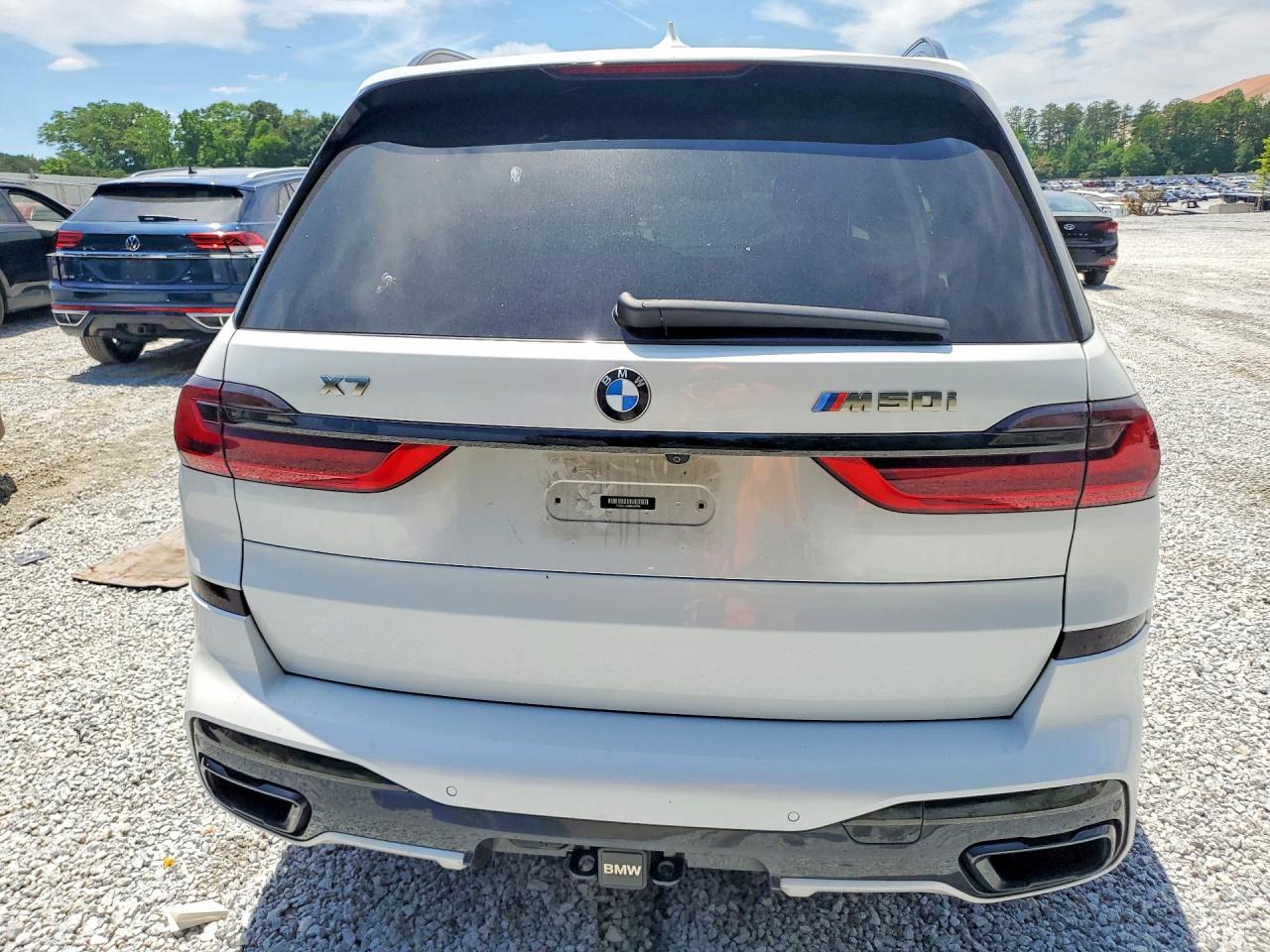 BMW X Series M50i
