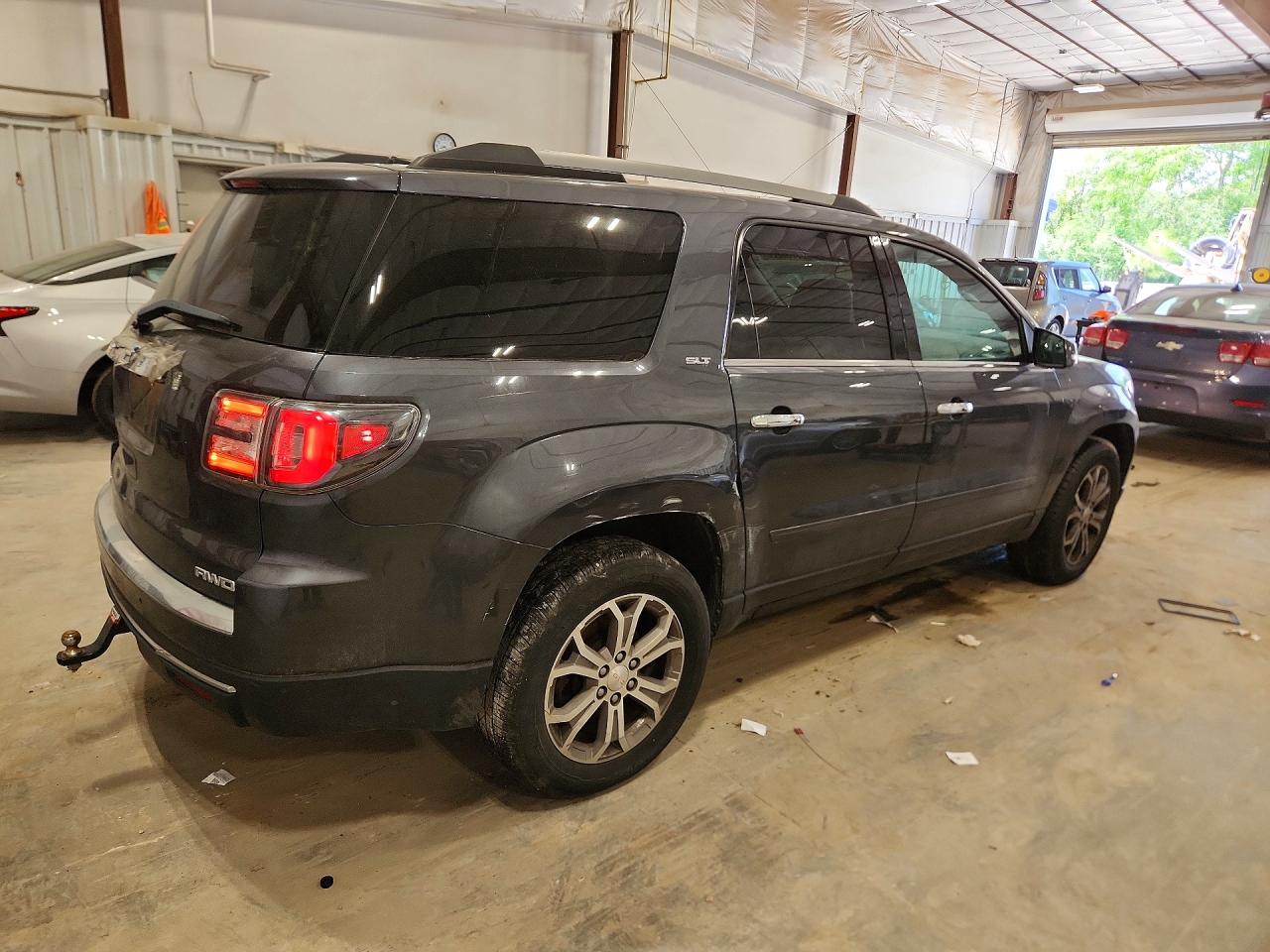 GMC Acadia Slt-1