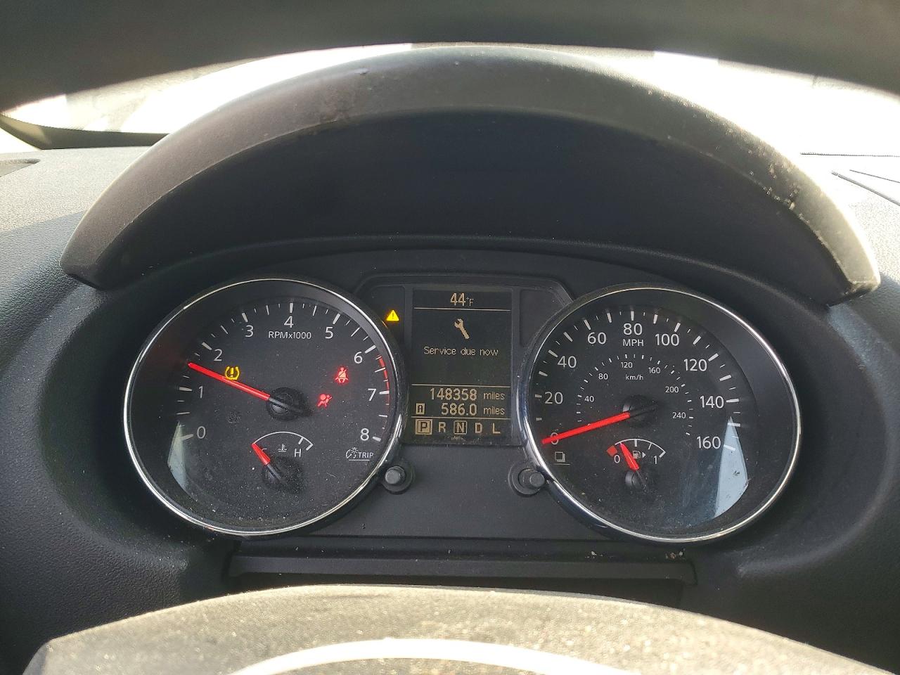 Nissan Rogue S