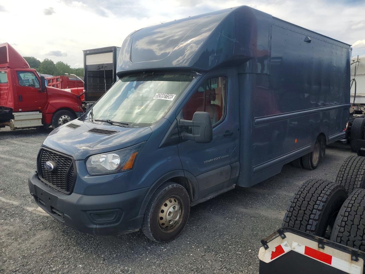 Salvage Ford Transit Image