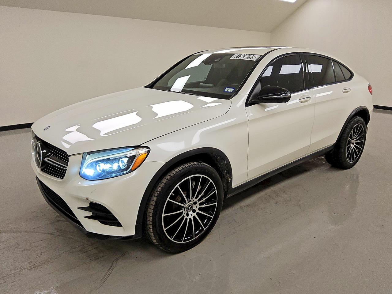 Salvage Mercedes-Benz GLC Image