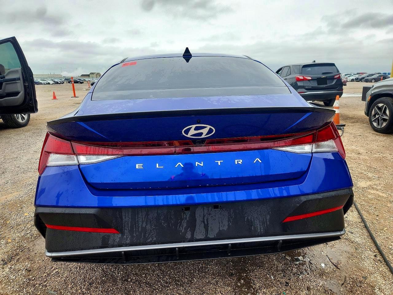 Hyundai ELANTRA Sel Sport