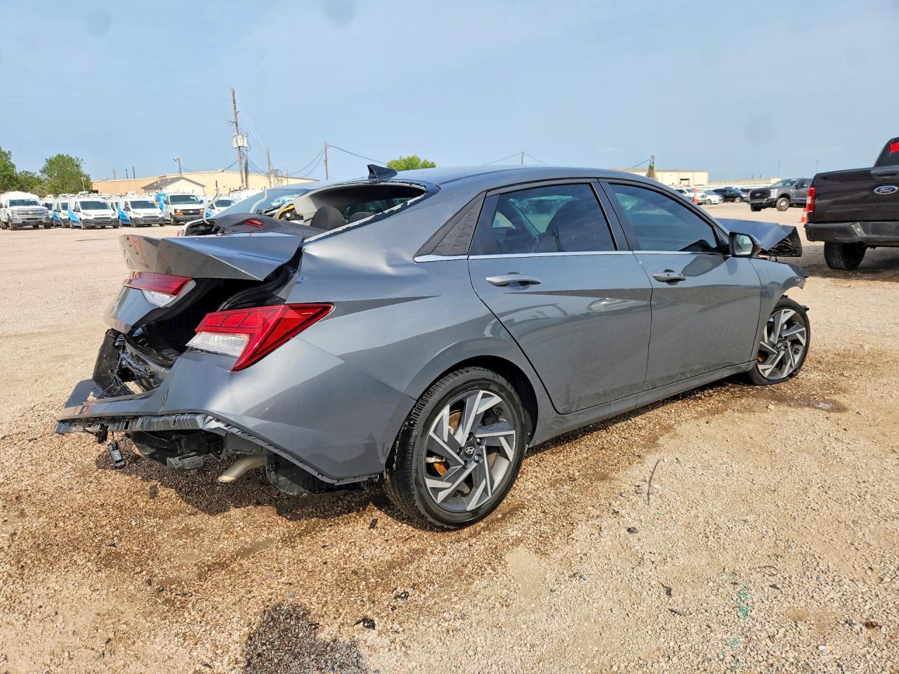 Hyundai ELANTRA Sel