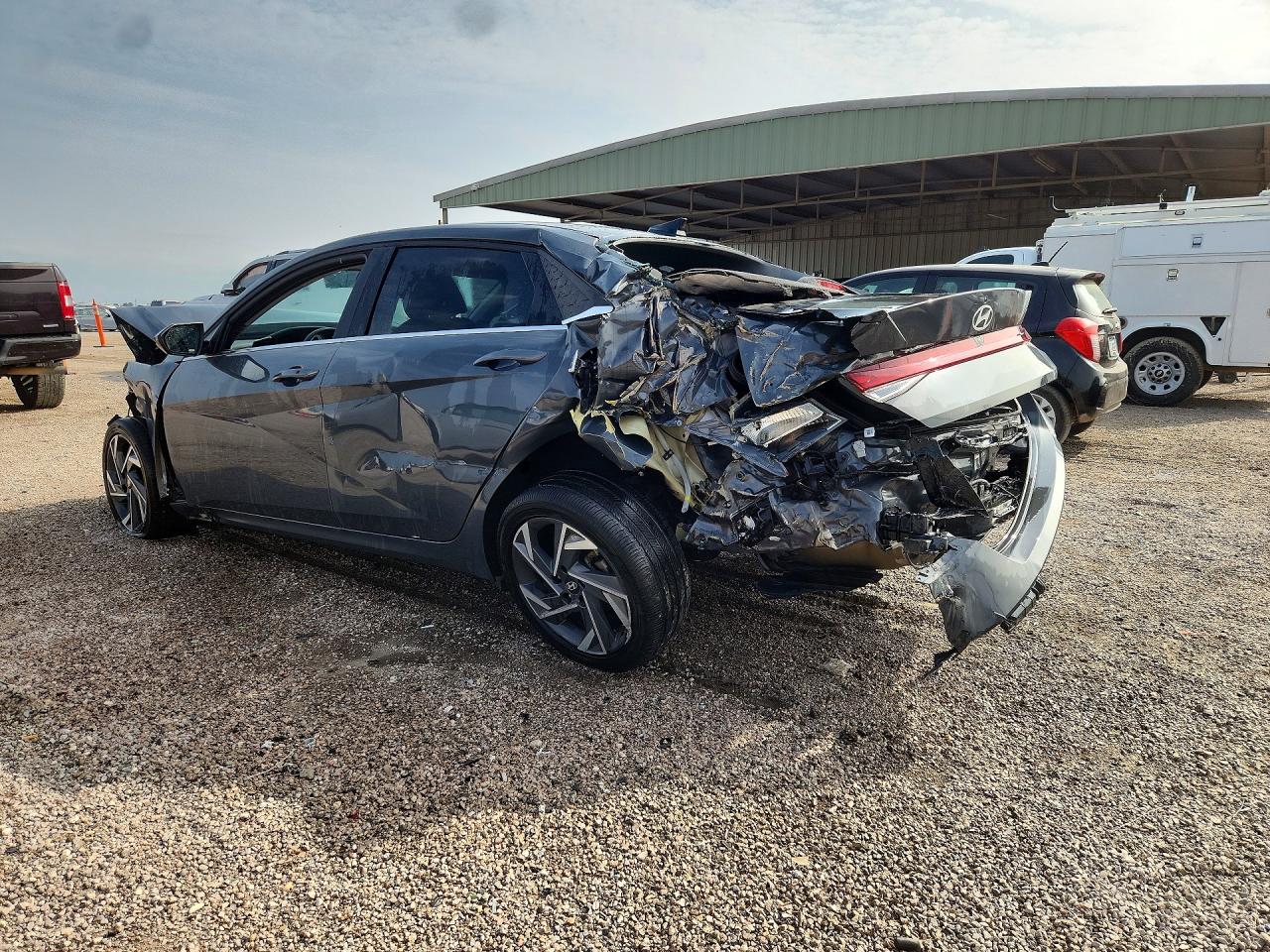 Hyundai ELANTRA Sel