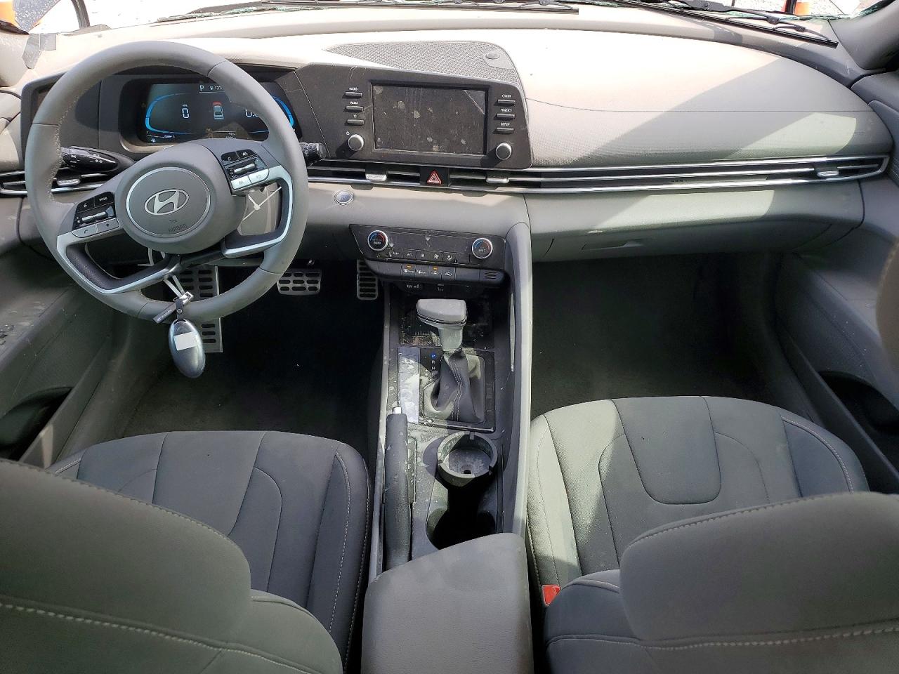 Hyundai ELANTRA Sel Sport