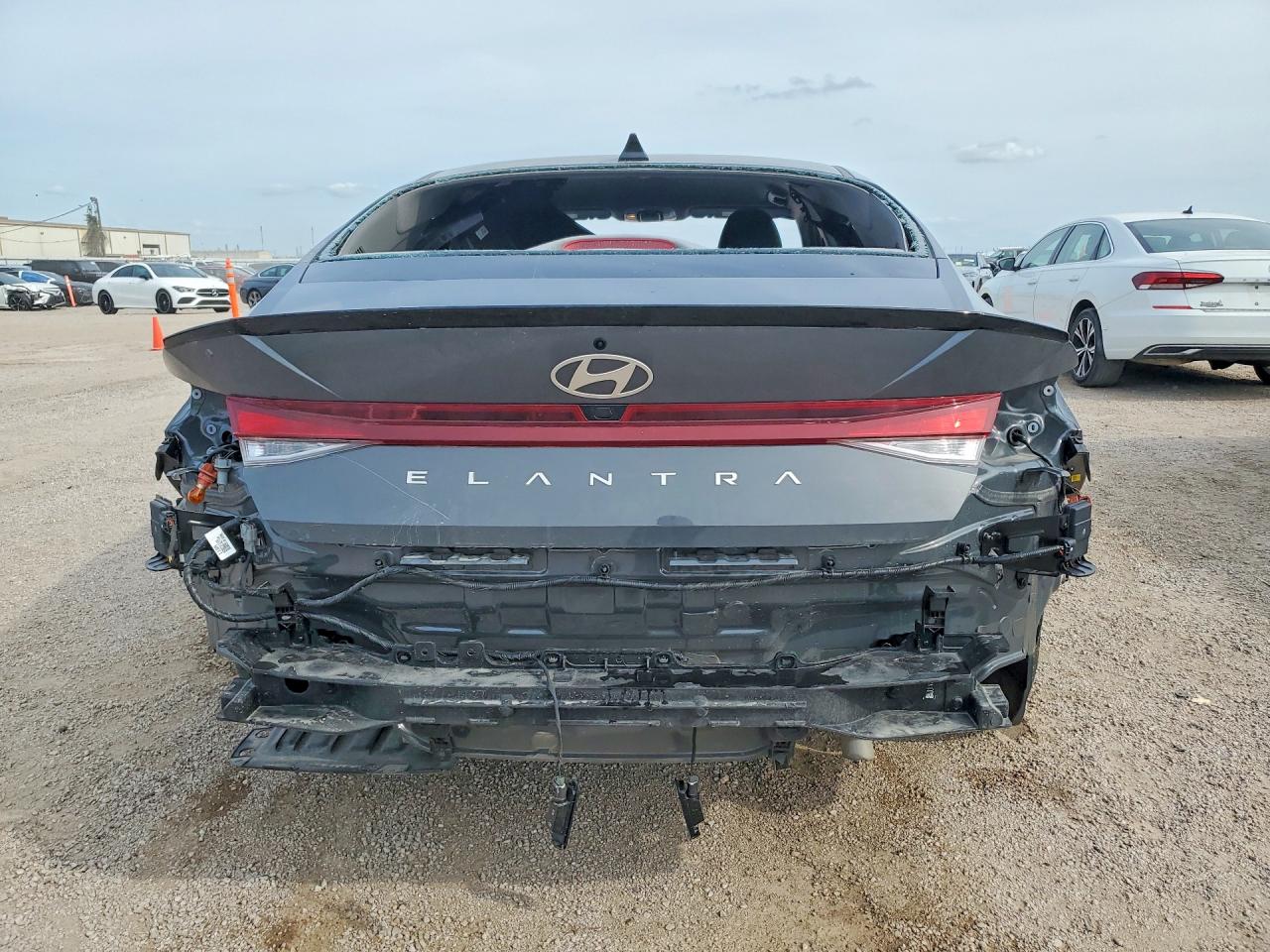 Hyundai ELANTRA Sel Sport