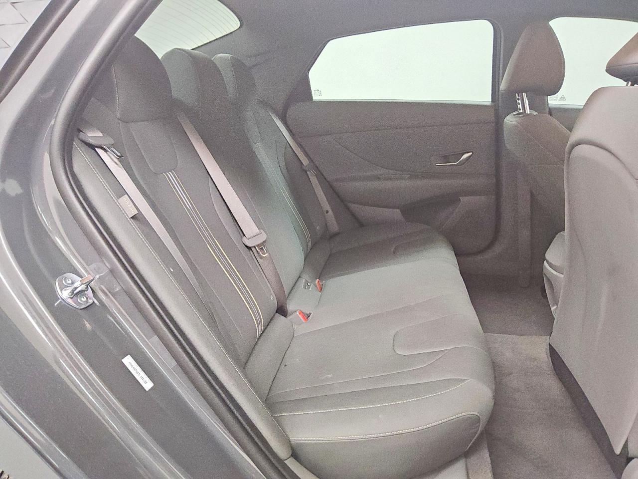 Hyundai ELANTRA Sel Sport