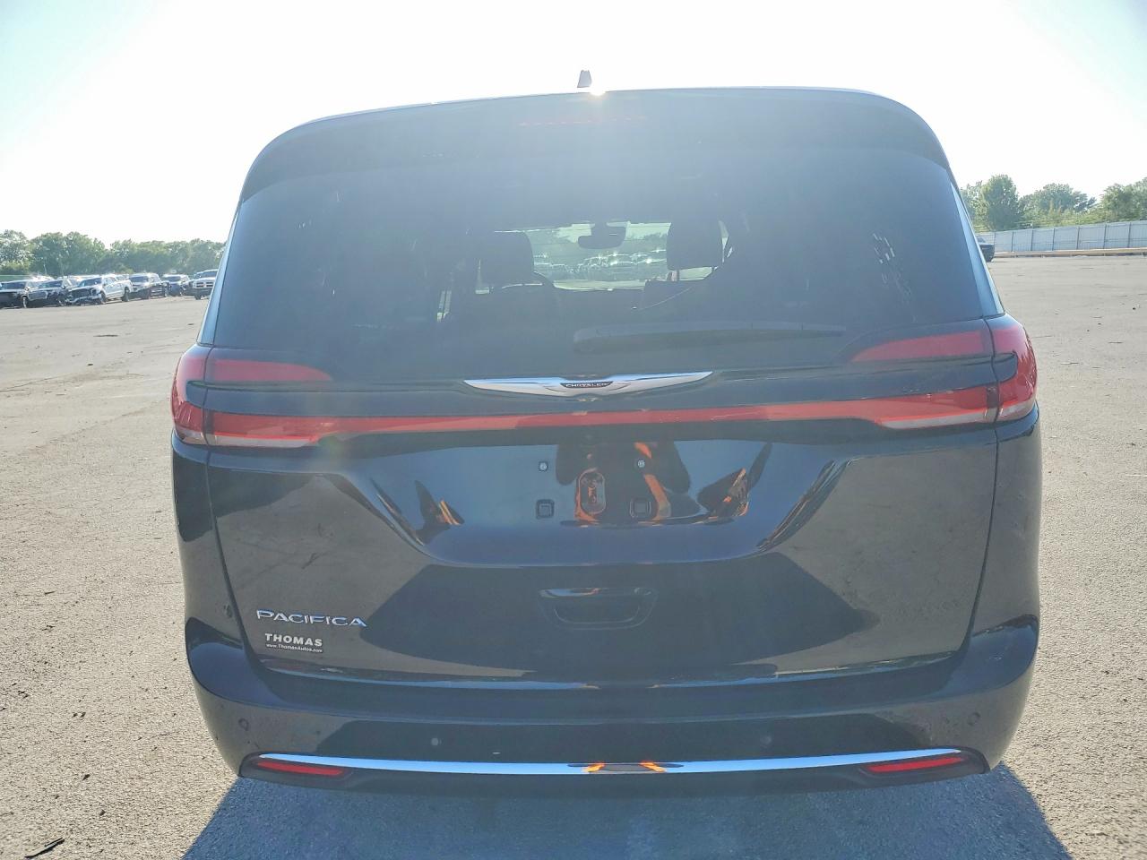 Chrysler Pacifica Select