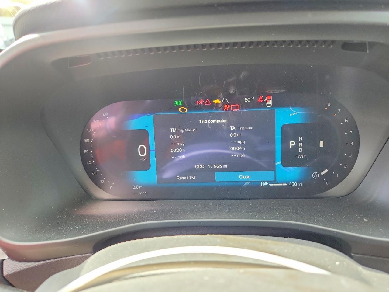 Volvo XC40 Plus