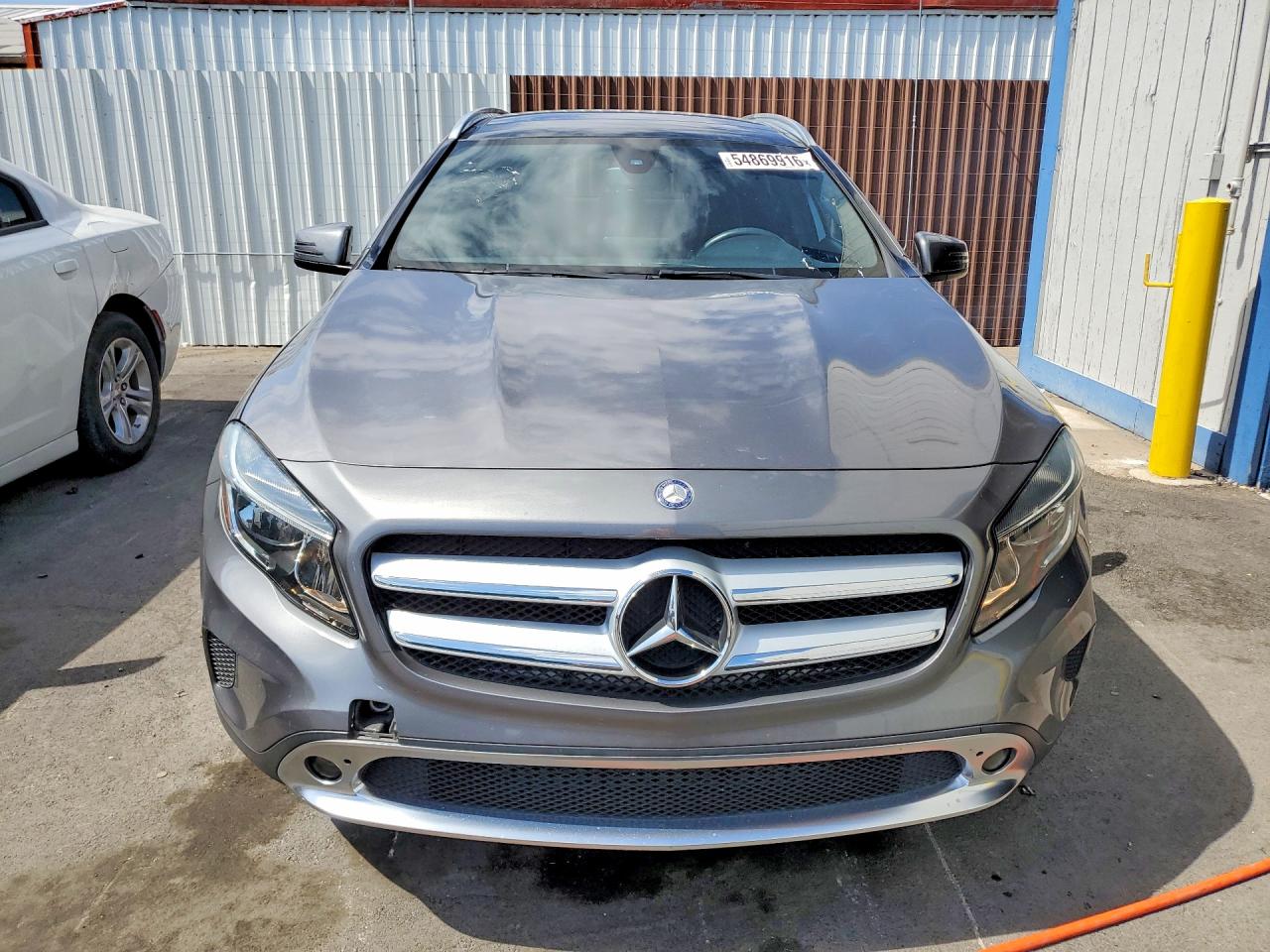 Mercedes-Benz GLA 250