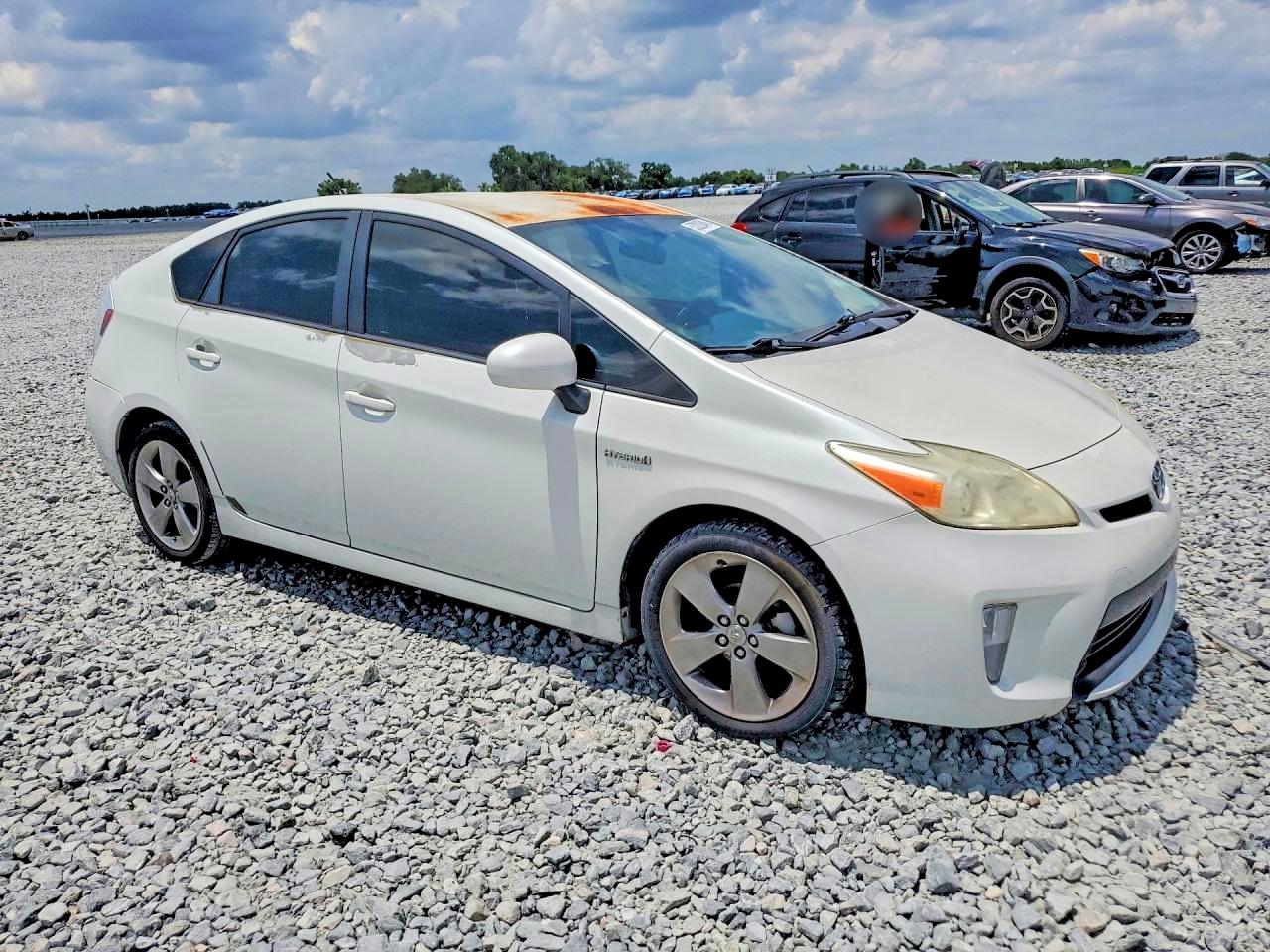 Toyota Prius Persona Series Se