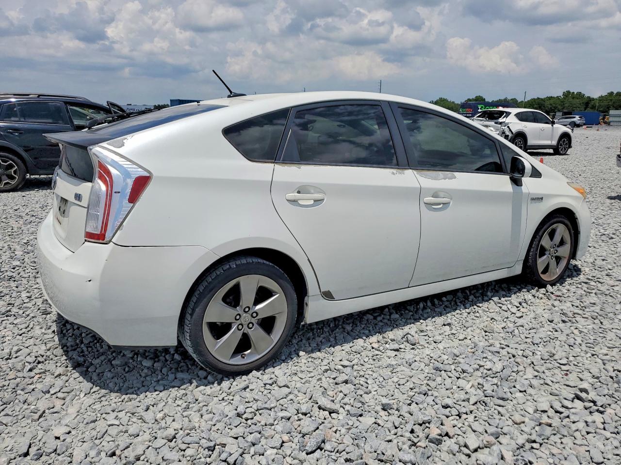 Toyota Prius Persona Series Se