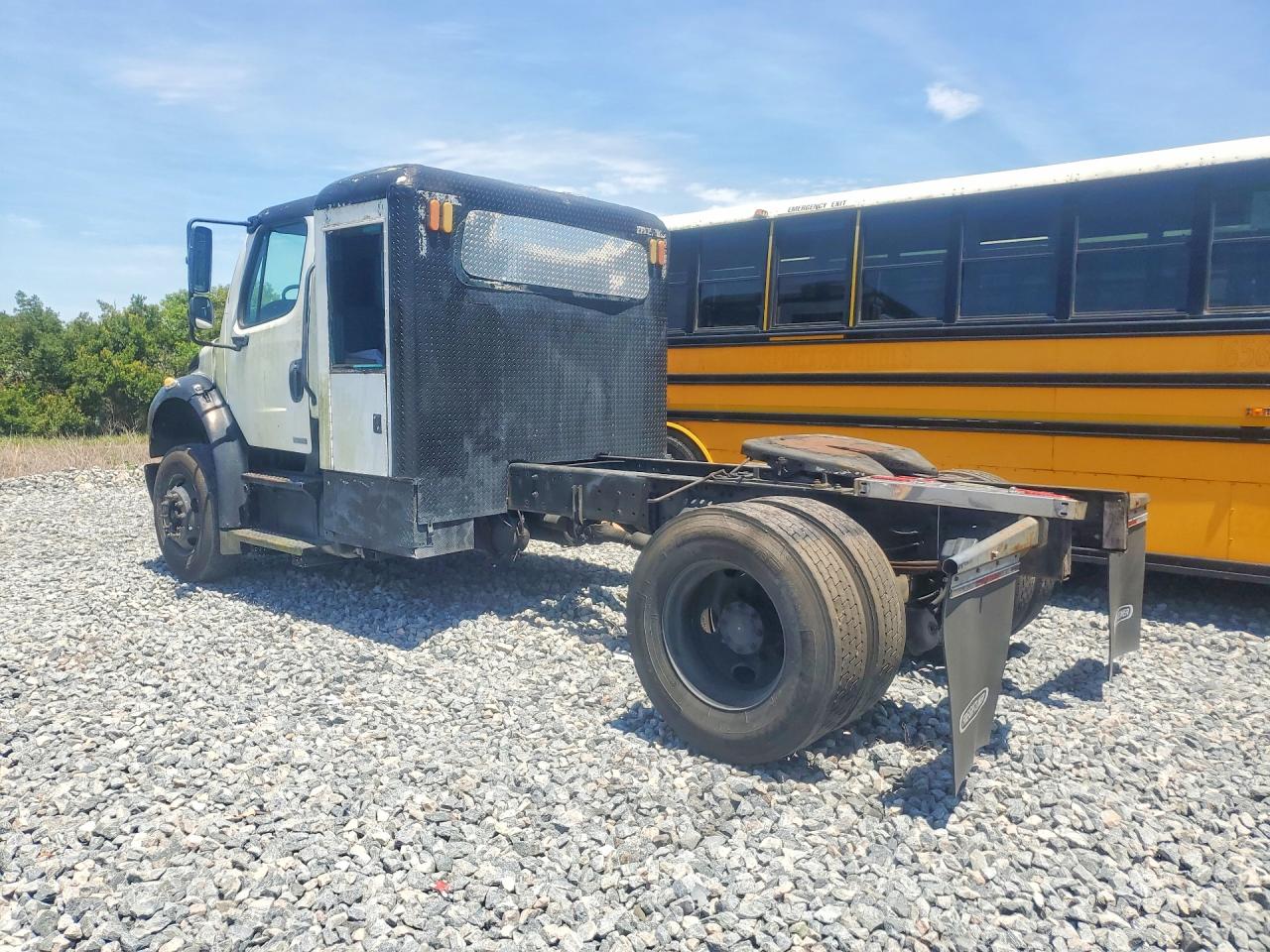 Freightliner M2 106 Medium Duty