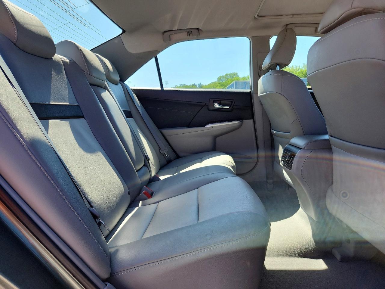Toyota Camry Xle