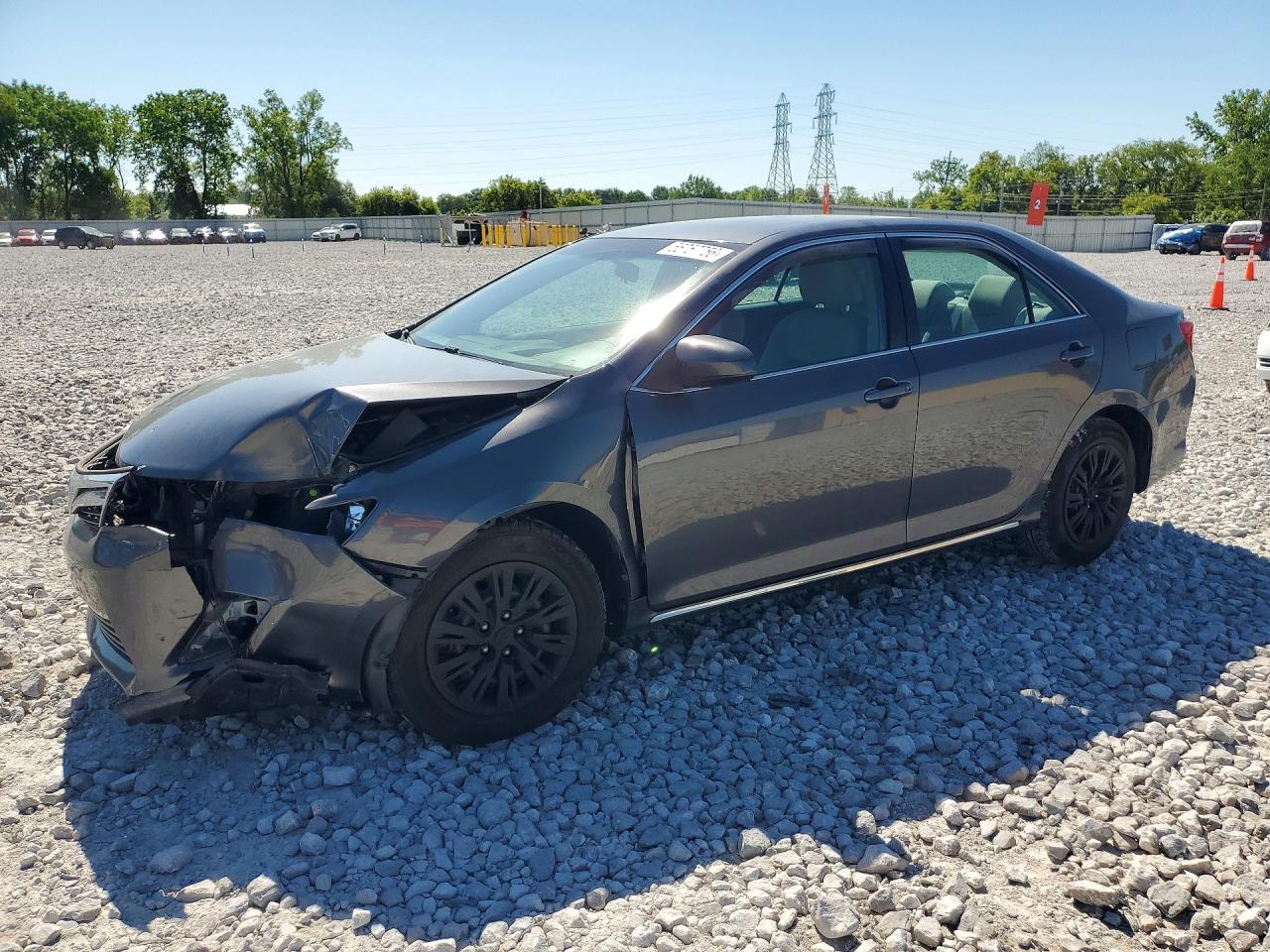 Salvage Toyota Camry Image