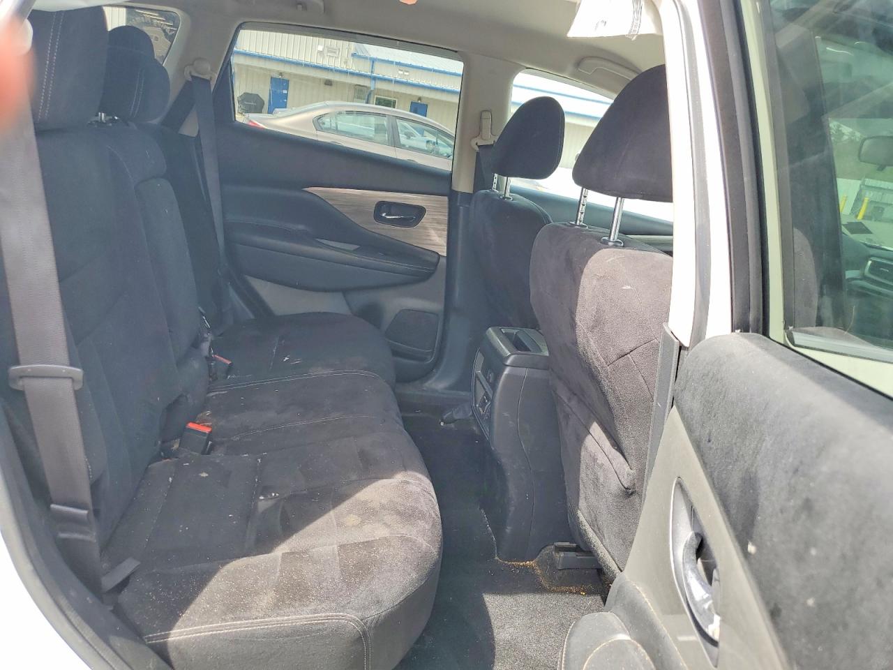 Nissan Murano S