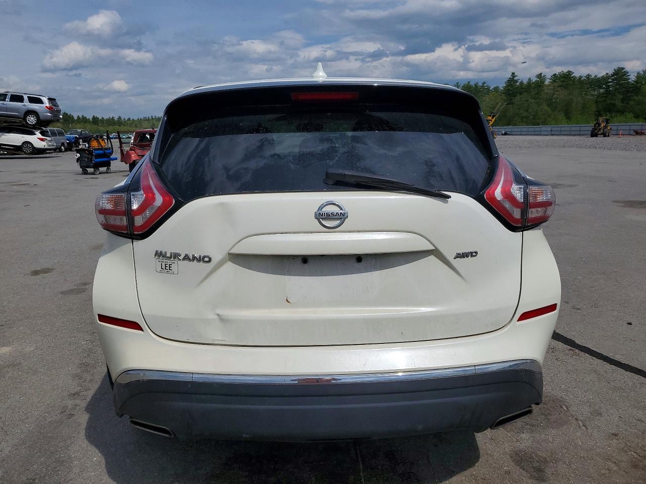 Nissan Murano S