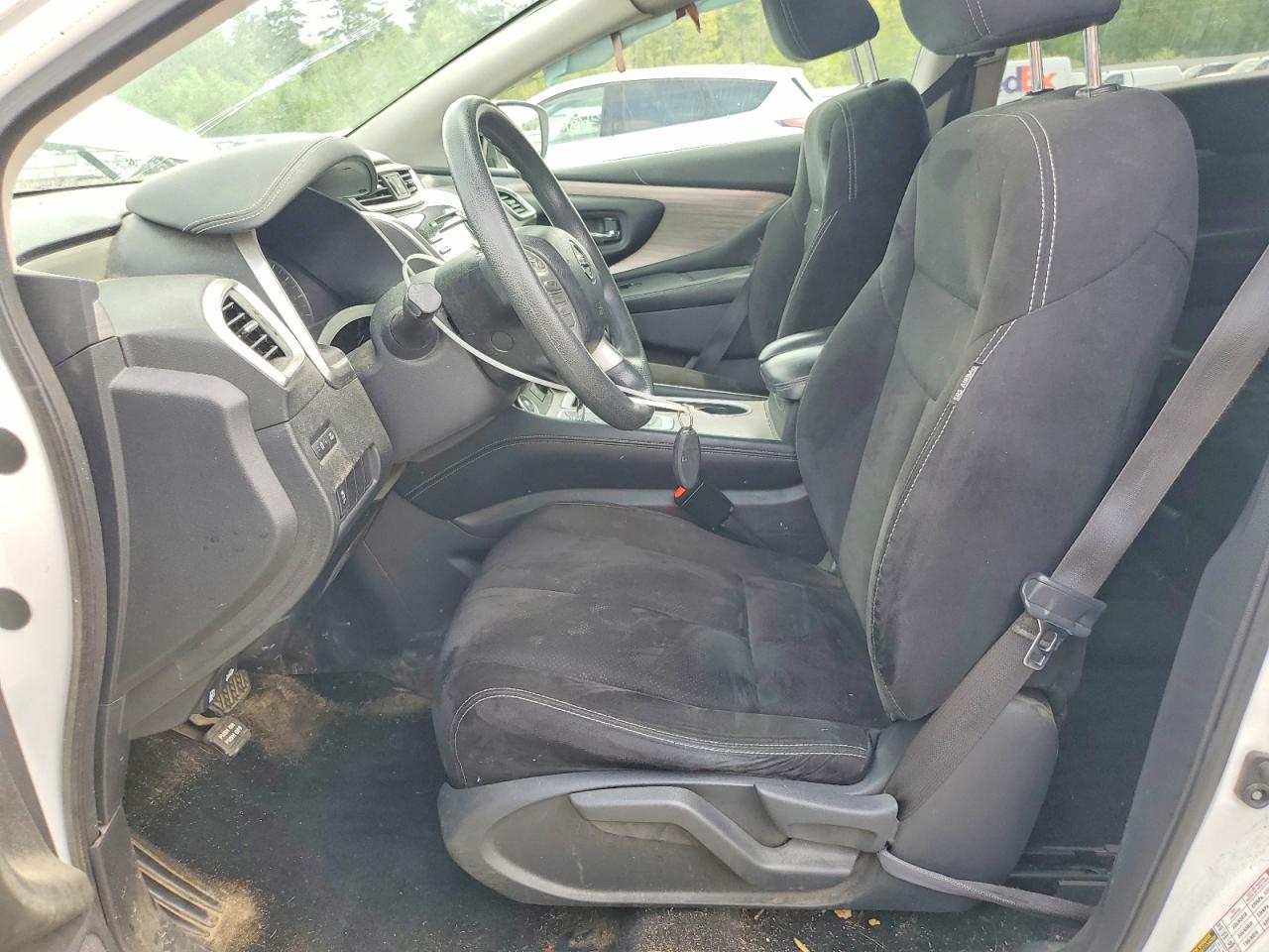 Nissan Murano S