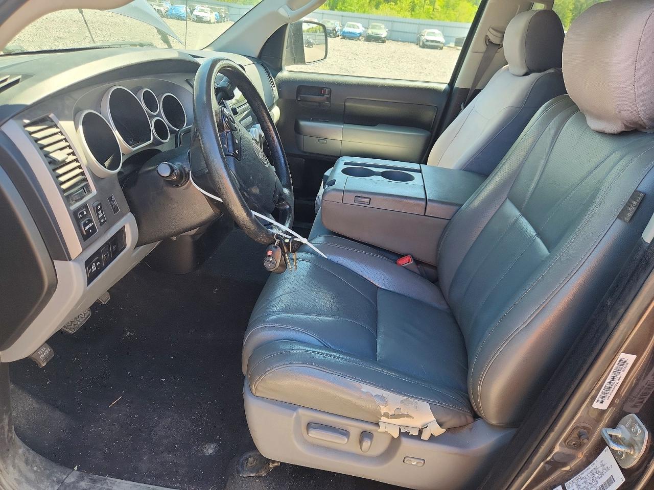 Toyota Tundra Double Cab Sr5