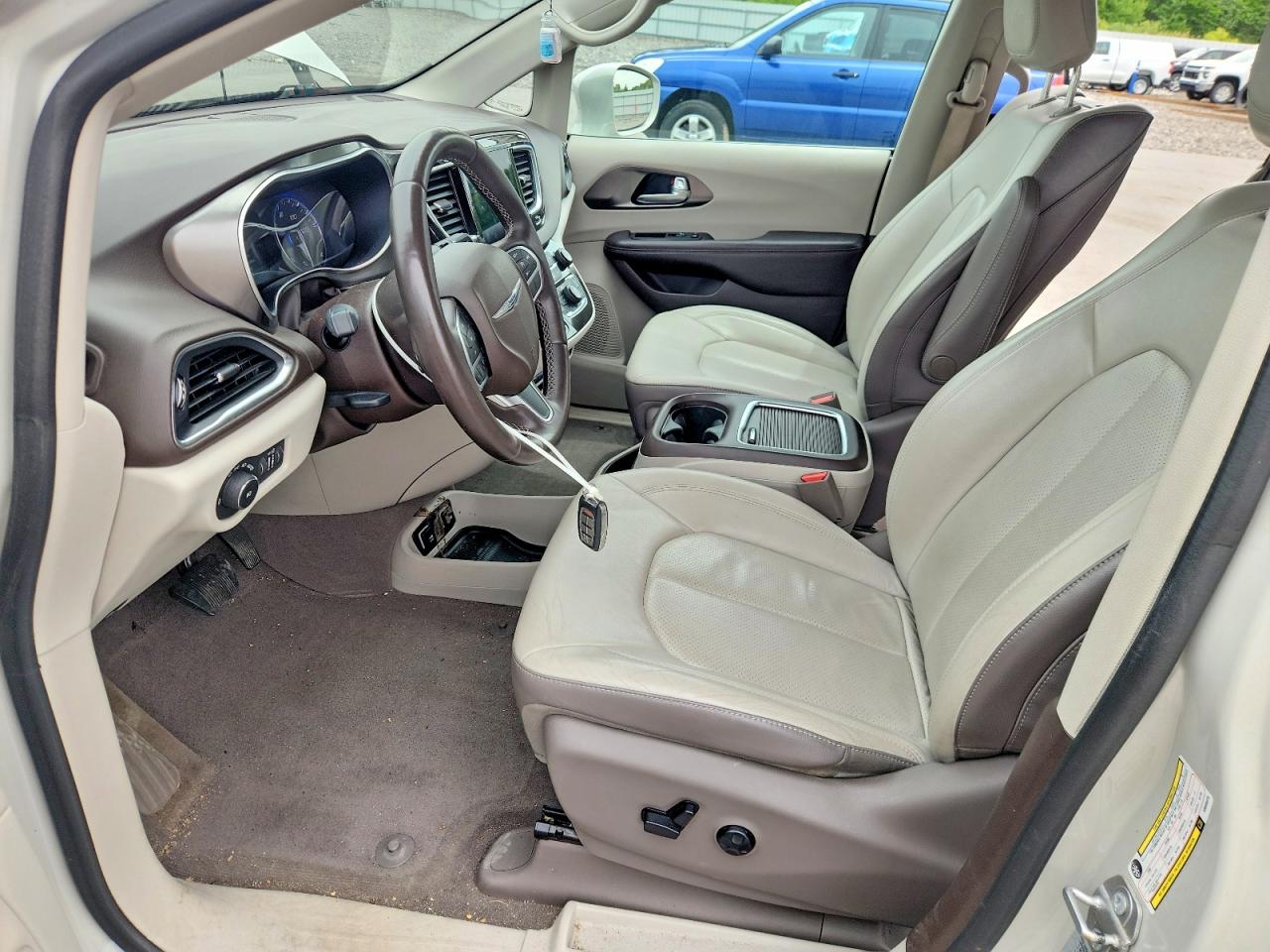 Chrysler Pacifica Touring L Plus