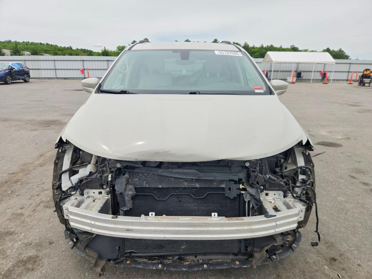 Chrysler Pacifica Touring L Plus