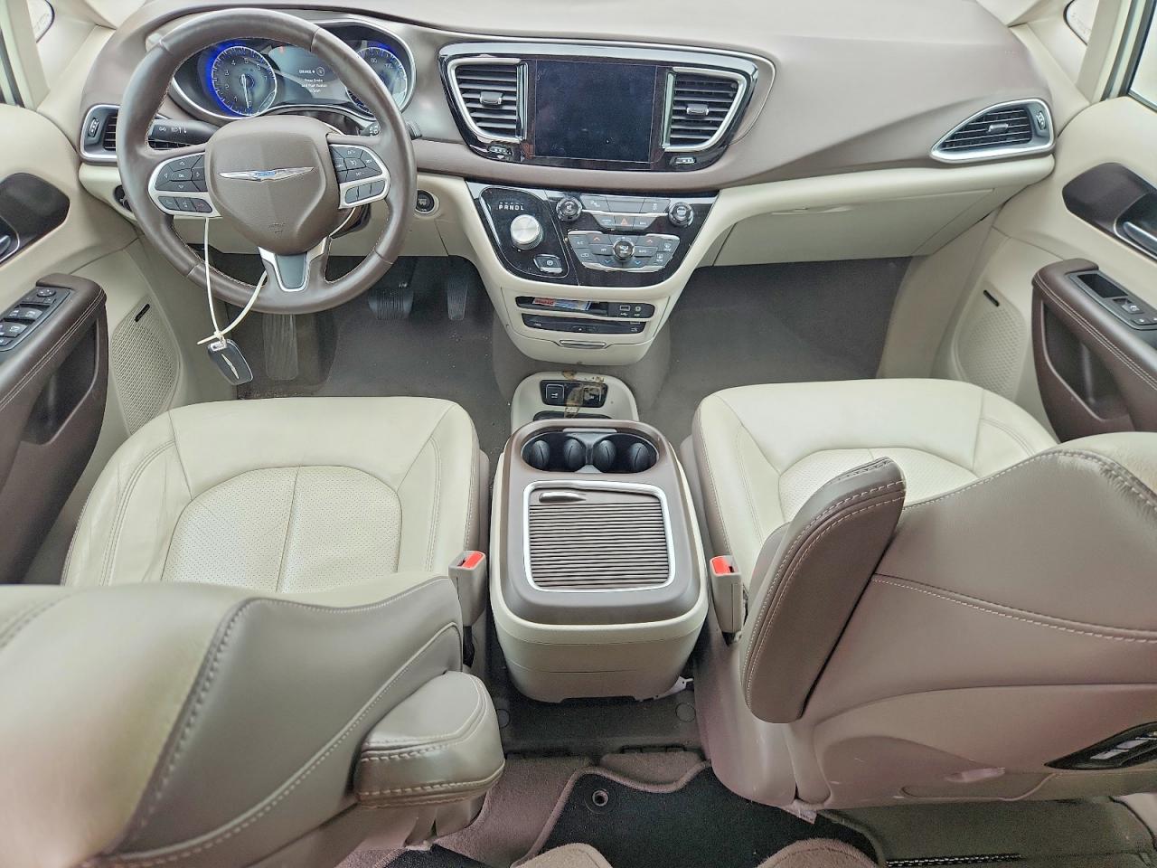 Chrysler Pacifica Touring L Plus