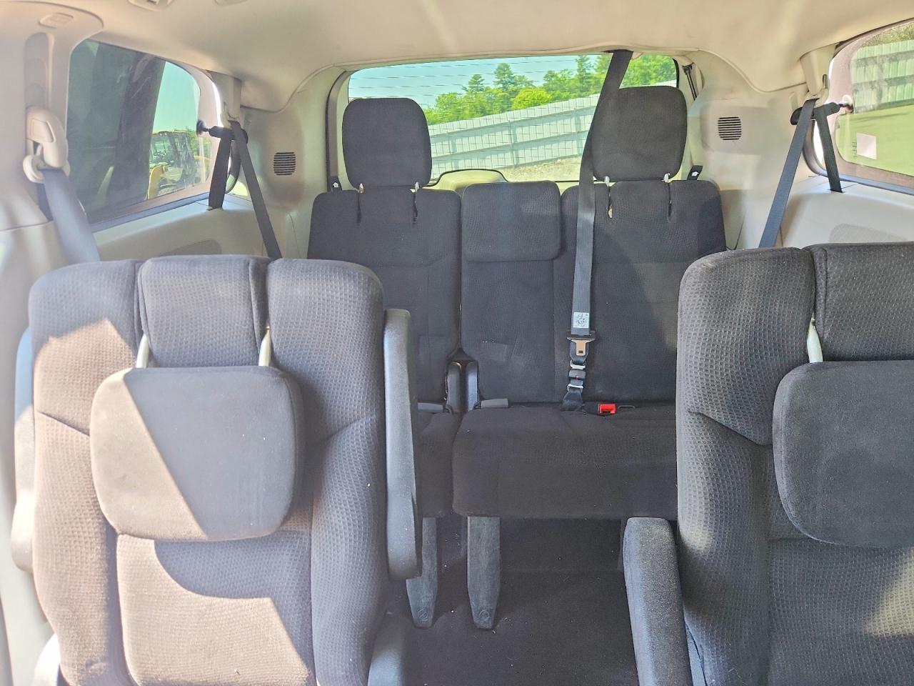 Dodge Caravan Sxt