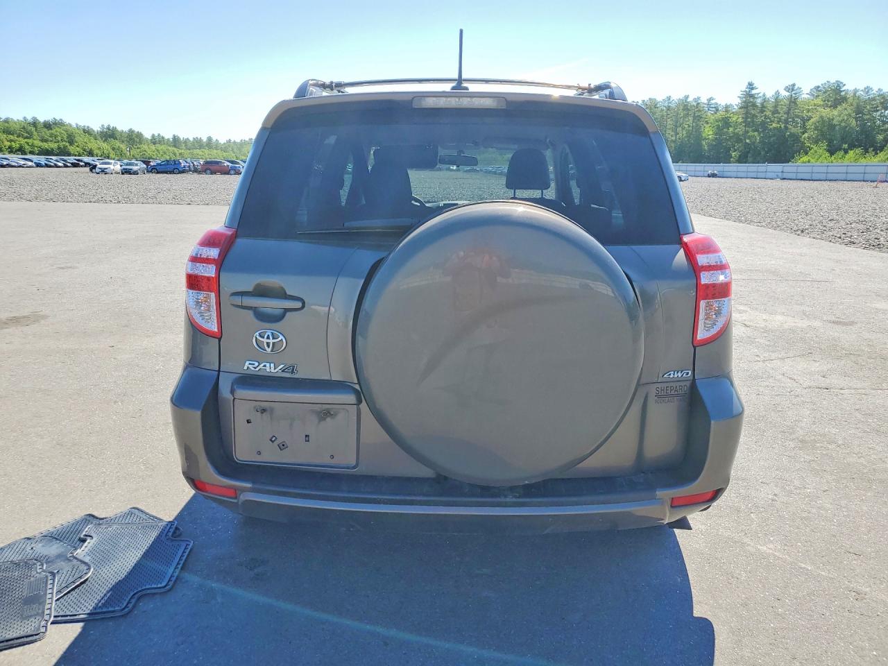 Toyota RAV4 Base