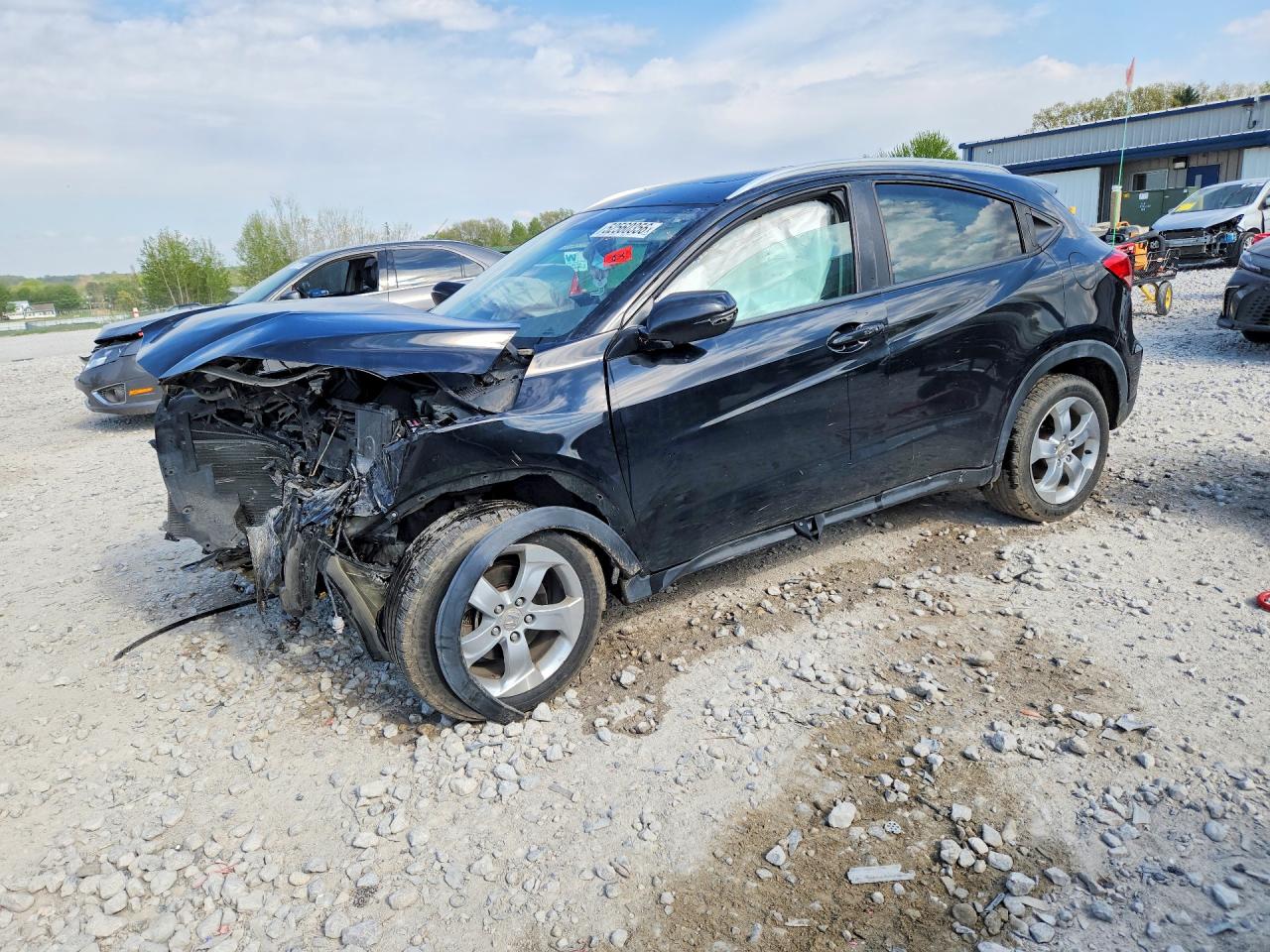 Salvage Honda HR-V Image