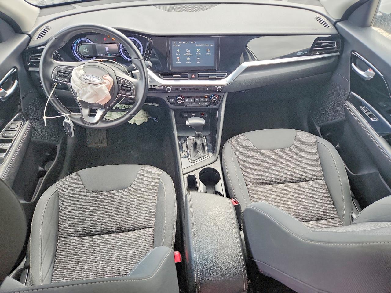 Kia Niro Lxs