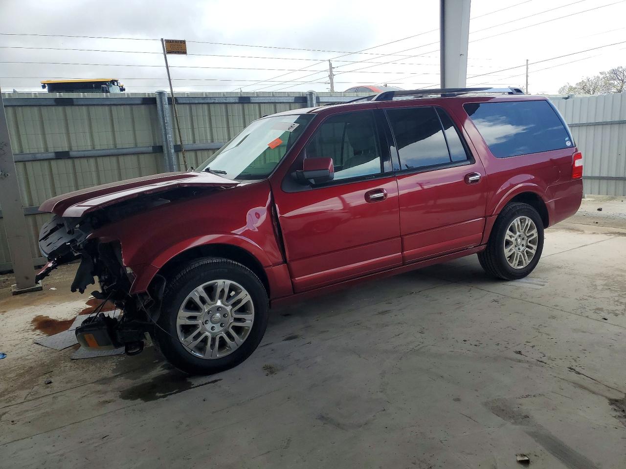 Salvage Ford Expedition Image