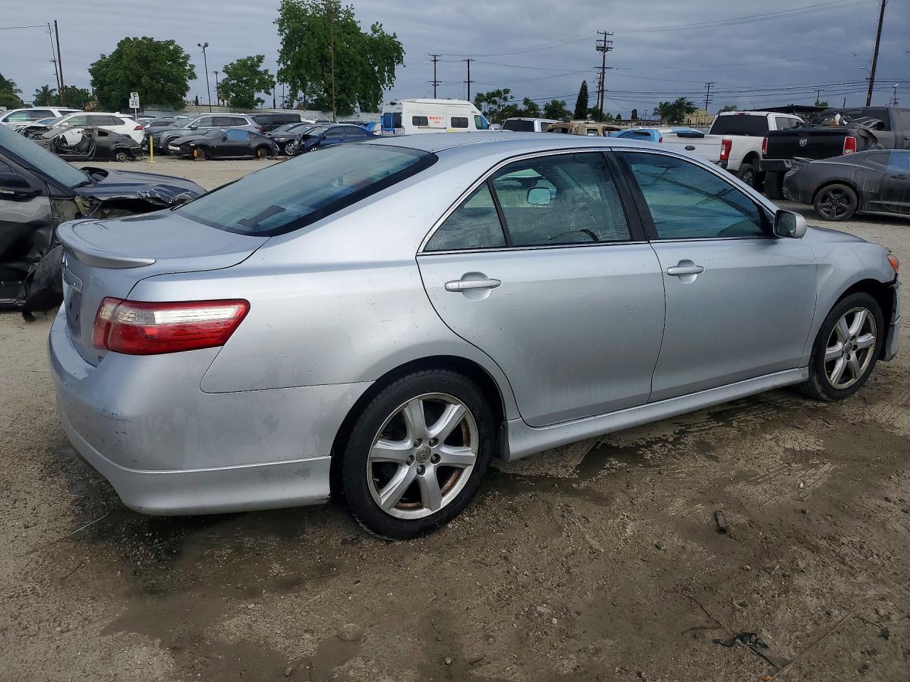 Toyota Camry Se V6