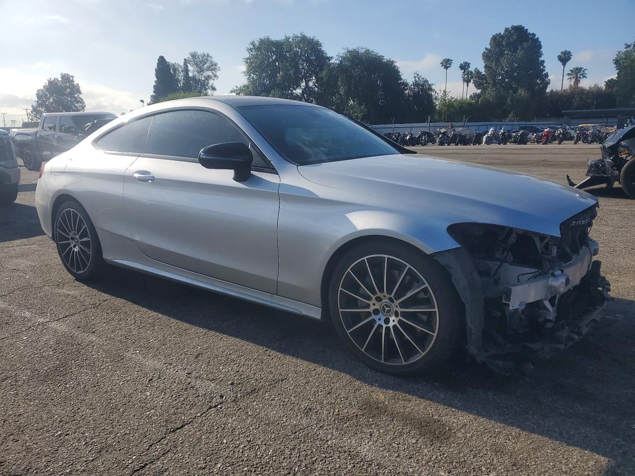 Mercedes-Benz C-Class 300